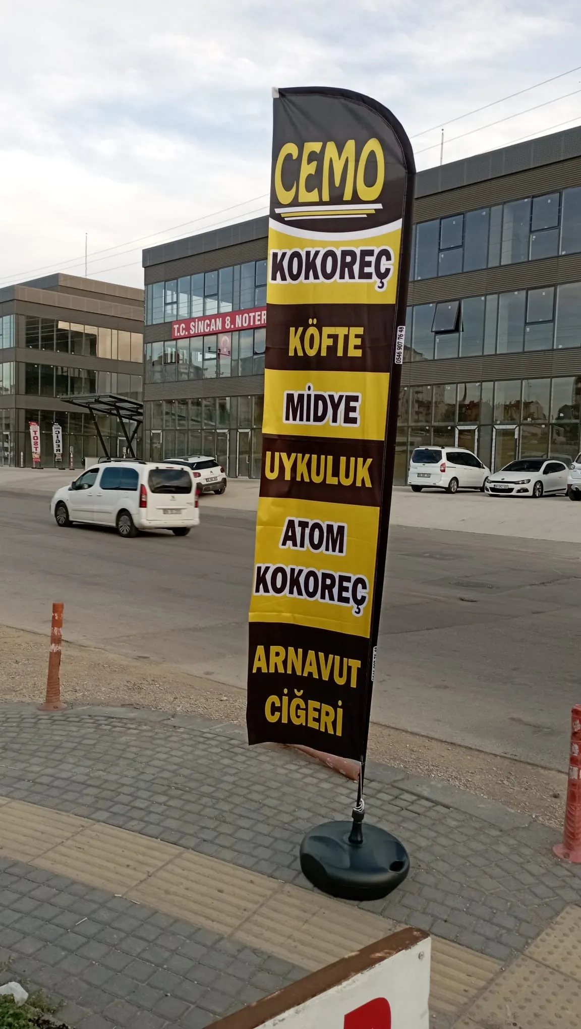 Kokoreççi Yelken Bayrağı-12